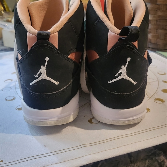 Jordan Flight 45 High IP GS 'Black and Rose Gold' Size 3Y - Picture 7 of 10